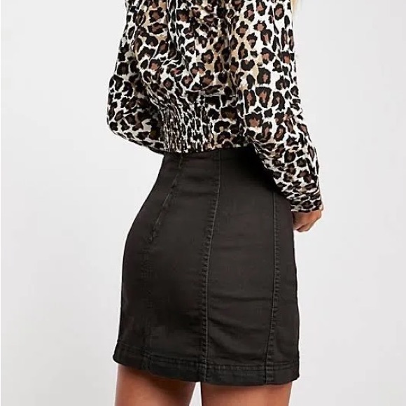 Free People Modern Femme Black Skirt Size 4 - Picture 1 of 4